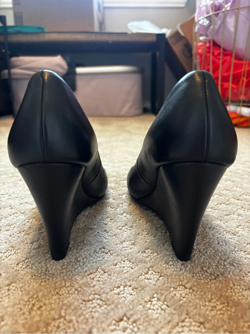 Tory Burch Black Leather Closed Toe Wedge with Gold Logo Disc size 7